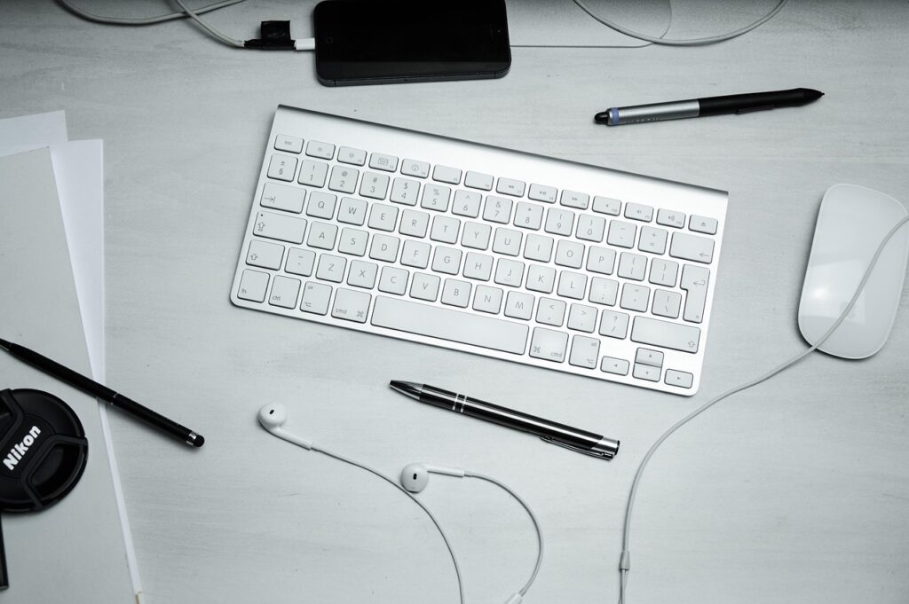 keyboard, mouse, pens, workspace, computer, technology, office, workplace, desk, work, communication, web, compute, computing, wireless, keyboard, keyboard, keyboard, keyboard, keyboard, mouse, mouse, mouse, mouse, workspace, computer, technology, desk, communication, web, web, web